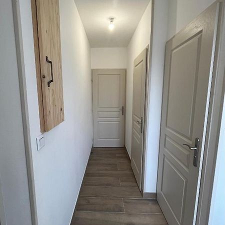 Saint-Fons Appartement Renove A 15 Min De Lyon מראה חיצוני תמונה