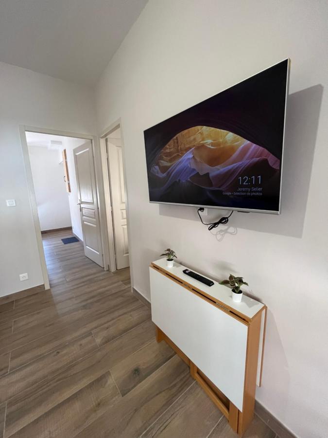Saint-Fons Appartement Renove A 15 Min De Lyon מראה חיצוני תמונה